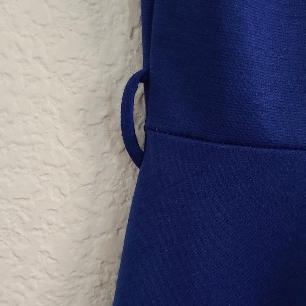 Dress - Picture 3 of 5